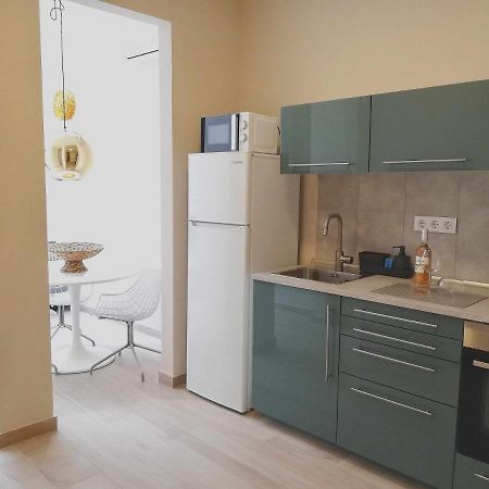 Mazi Apartments Chic Badalona Buitenkant foto