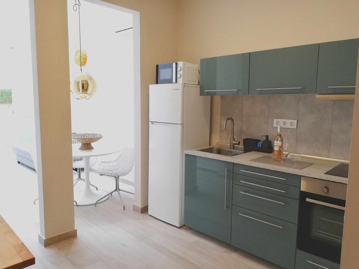 Mazi Apartments Chic Badalona Buitenkant foto
