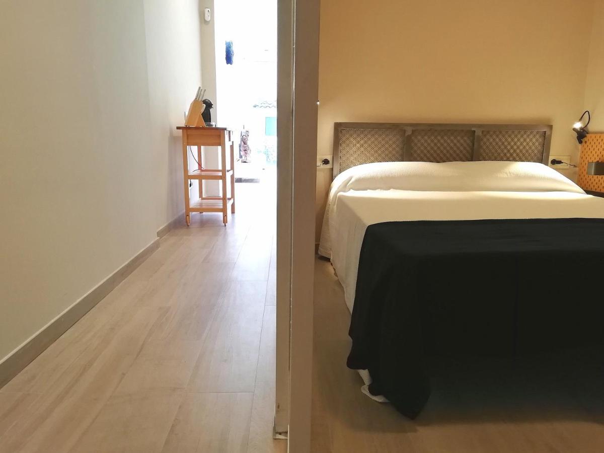 Mazi Apartments Chic Badalona Buitenkant foto